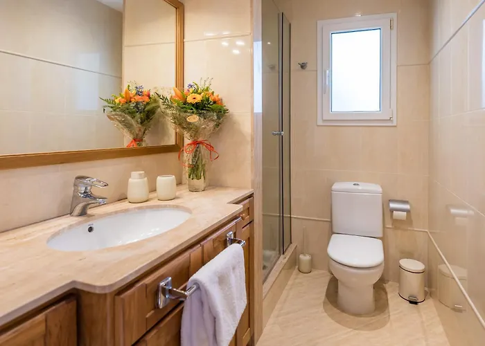 Flor Marina - Puerto * Mahon (Menorca)